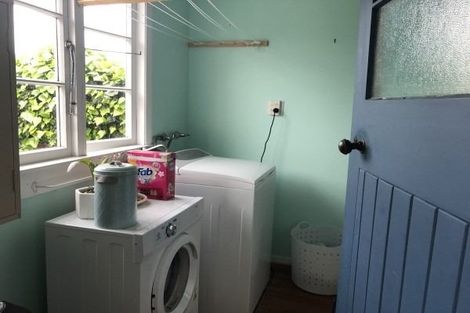 Photo of property in 299 Fitzherbert Avenue, West End, Palmerston North, 4410