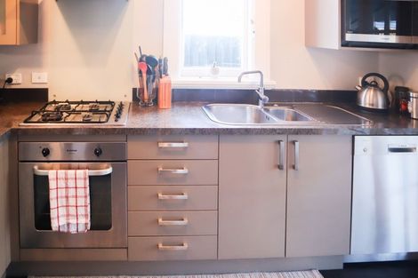 Photo of property in 28 Purchas Street, St Albans, Christchurch, 8014