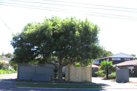 Photo of property in 1/138 Nile Road, Milford, Auckland, 0620
