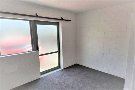 Photo of property in 2/897 Heaphy Terrace, Claudelands, Hamilton, 3214