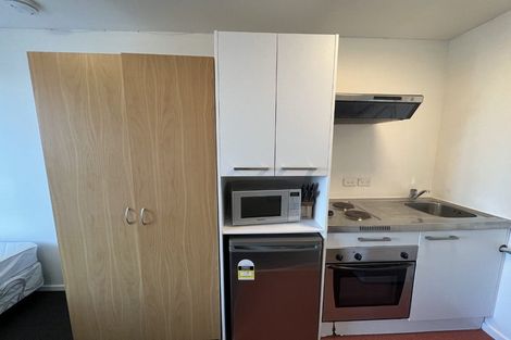 Photo of property in Orange Apartments/victoria Centr, 905/169 The Terrace, Wellington Central, Wellington, 6011