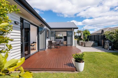 Photo of property in 74 Calypso Drive, Papamoa Beach, Papamoa, 3118