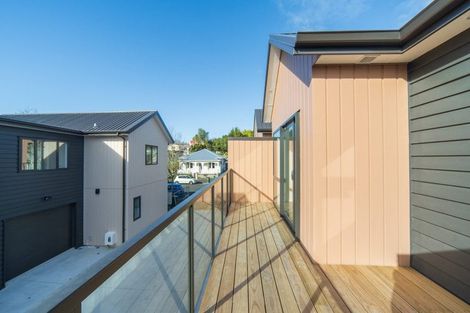 Photo of property in 6u2 Marama Street, Frankton, Hamilton, 3204