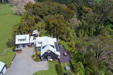 Photo of property in 499 Sandon Road, Feilding, 4779