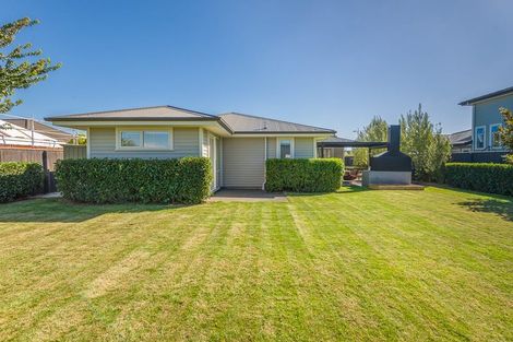 Photo of property in 18 Sterling Drive, Prebbleton, 7604