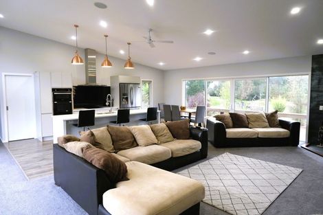 Photo of property in 78 Charnley Way, Kinloch, Taupo, 3385