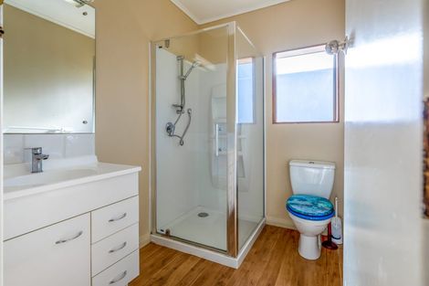 Photo of property in 47a Glengarry Road, Glen Eden, Auckland, 0602