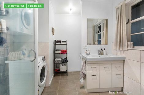 Photo of property in 51 Hawker Street, Mount Victoria, Wellington, 6011
