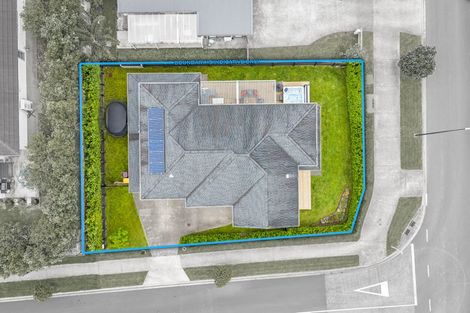 Photo of property in 2 Boocock Crescent, Orewa, 0931