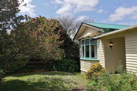 Photo of property in 110 Waiwhetu Road, Waterloo, Lower Hutt, 5011