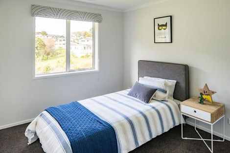 Photo of property in 5 Tradewinds Drive, Whitby, Porirua, 5024