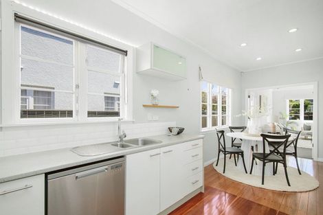 Photo of property in 10a Marina Grove, Hutt Central, Lower Hutt, 5010