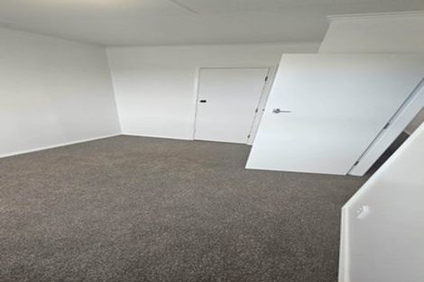 Photo of property in 23-25 Stephens Crescent, Highbury, Palmerston North, 4412