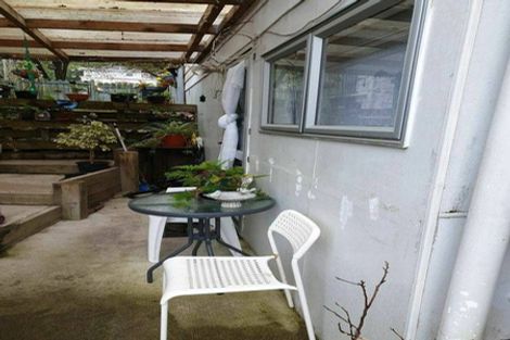 Photo of property in 1 Glenbervie Crescent, Massey, Auckland, 0614