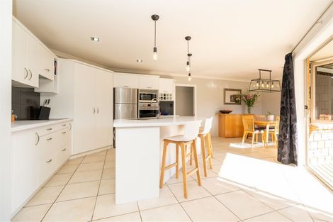 Photo of property in 61a Saint Kilda Road, Cambridge, 3434