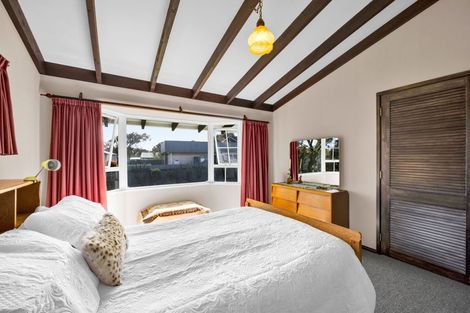 Photo of property in 8a Grant Vc Street, Hawera, 4610