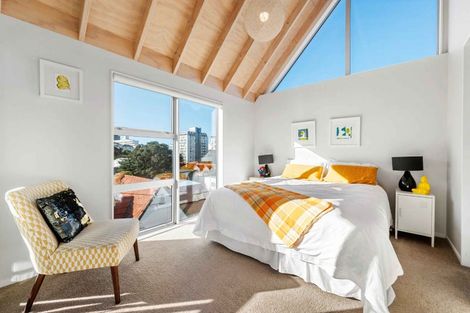 Photo of property in 321a The Terrace, Te Aro, Wellington, 6011