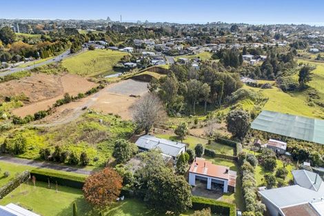 Photo of property in 20 Portland Drive, Mangorei, New Plymouth, 4312