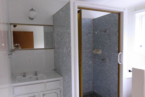 Photo of property in 11 Duchess Avenue, Dunedin Central, Dunedin, 9016