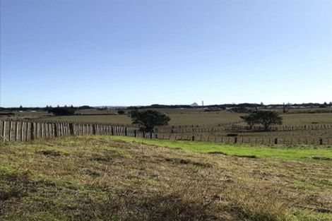 Photo of property in 10 Impact Avenue, Bell Block, New Plymouth, 4312