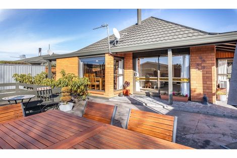 Photo of property in 12 Keldon Avenue, Rangiora, 7400