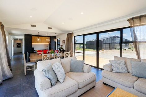Photo of property in 158 Pharazyn Road, Feilding, 4777