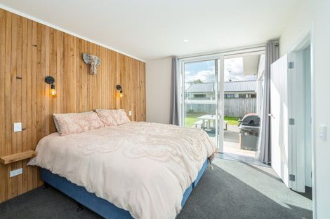 Photo of property in 160 Main Street, Greytown, 5712