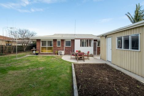 Photo of property in 45 Dickson Road, Papamoa Beach, Papamoa, 3118