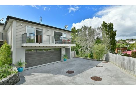 Photo of property in 5a Melia Place, Stanmore Bay, Whangaparaoa, 0932