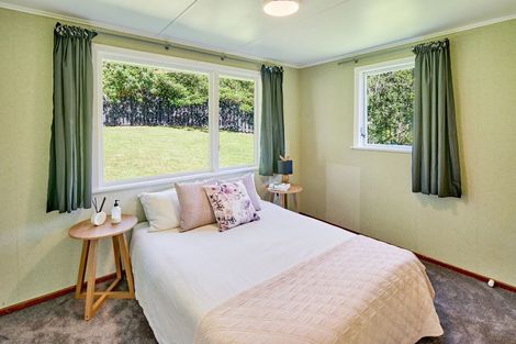 Photo of property in 25 Passive Grove, Ascot Park, Porirua, 5024