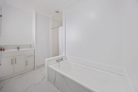 Photo of property in 50 Ramanui Avenue, Hawera, 4610