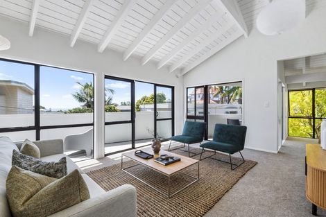 Photo of property in 20a/1 Hauraki Road, Hauraki, Auckland, 0622