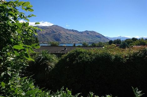 Photo of property in 4 Mackay Street, Wanaka, 9305