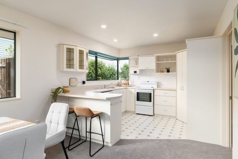 Photo of property in 23a Farquhars Road, Redwood, Christchurch, 8051