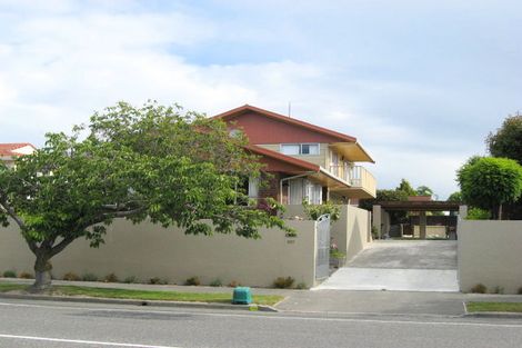 Photo of property in 207 Maidstone Road, Avonhead, Christchurch, 8042