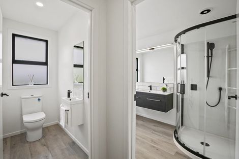 Photo of property in 11 Donnelly Street, Oakura, 4314