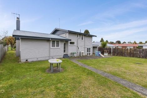 Photo of property in 98 Elizabeth Drive, Tokoroa, 3420
