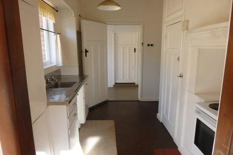 Photo of property in 30 Naylor Street, Hamilton East, Hamilton, 3216