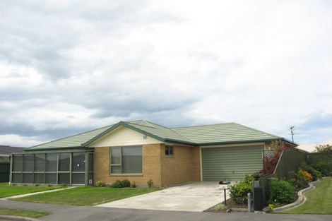 Photo of property in 19 Thistledown Place, Woolston, Christchurch, 8062