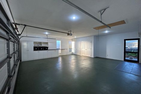 Photo of property in 37 Pukekura Place, Taradale, Napier, 4112