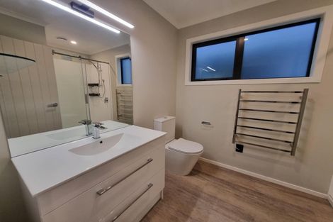 Photo of property in 2a Harley Grove, Boulcott, Lower Hutt, 5010