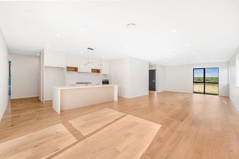 Photo of property in 3 Wagyu Lane, Karaka, 2580