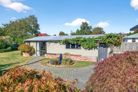 Photo of property in 53 West Street, Greytown, 5712