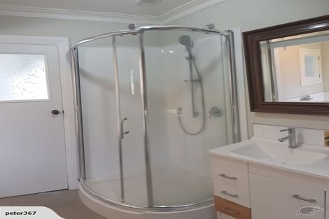 Photo of property in 2/46 Lyons Avenue, Murrays Bay, Auckland, 0630