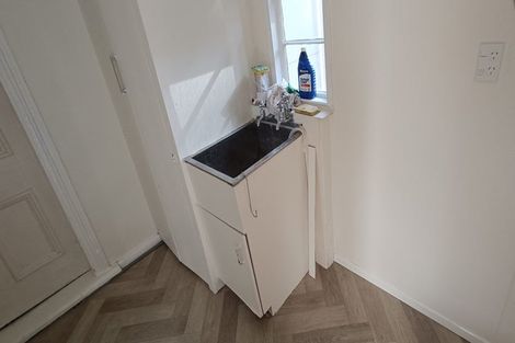 Photo of property in 121-123 Shakespeare Road, Bluff Hill, Napier, 4110