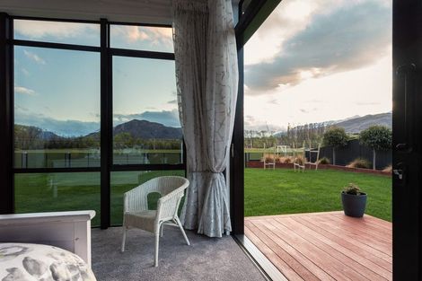 Photo of property in 117 Stalker Road, Lower Shotover, Queenstown, 9304