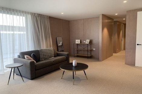 Photo of property in 27 Rubus Street, Wanaka, 9382