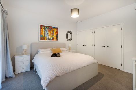 Photo of property in 8 Sheridan Terrace, Johnsonville, Wellington, 6037