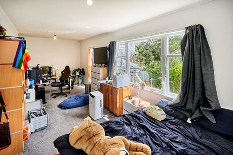 Photo of property in 132-136 Washington Avenue, Brooklyn, Wellington, 6021