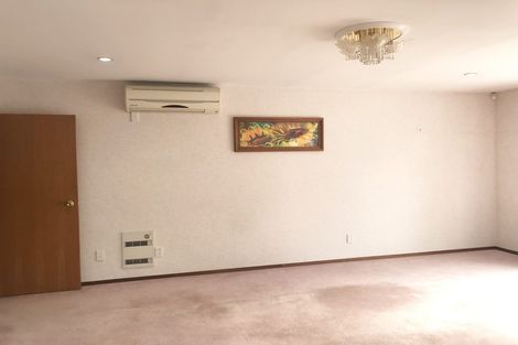 Photo of property in 71a Harris Crescent, Papanui, Christchurch, 8053
